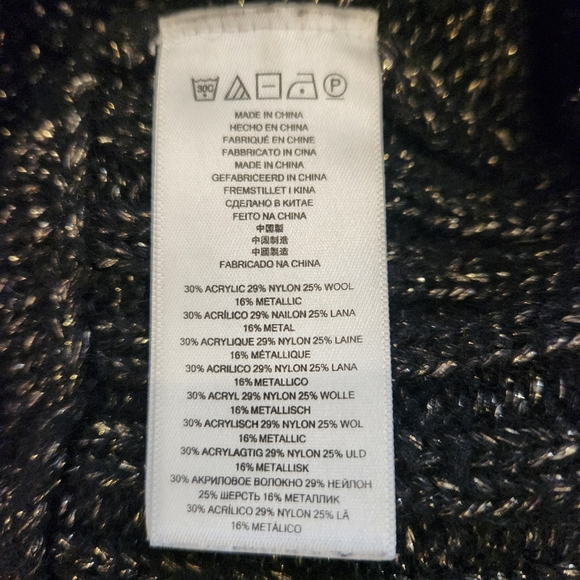 Sz S Michael Kors Batwing Knit Cape Poncho Sweater - Black & Metallic Gold - Picture 6 of 7